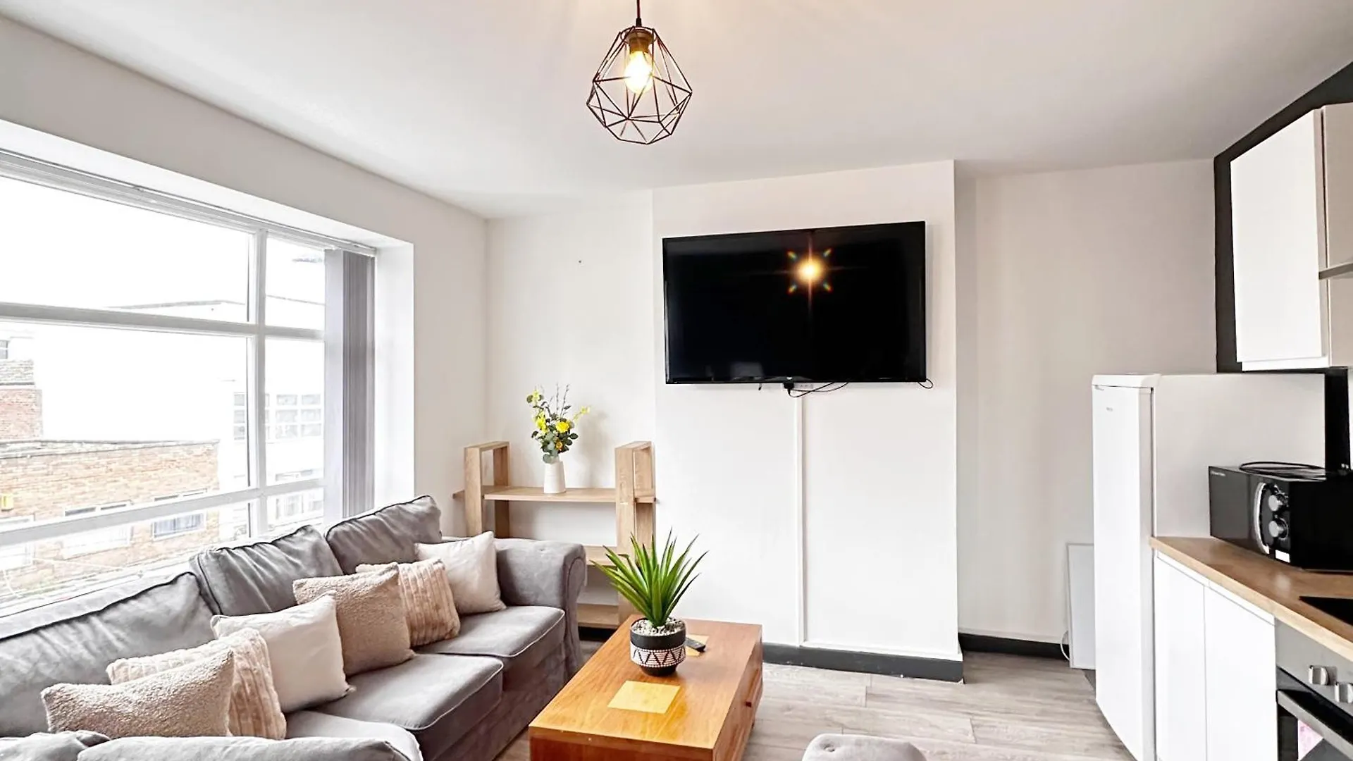 Willow Suite - 3Br - Sleeps 8 - Central Blackpool Regno Unito